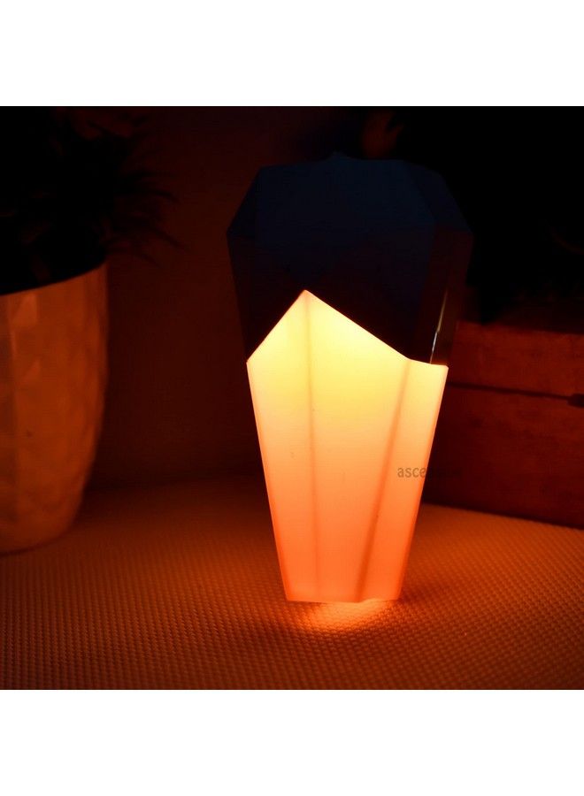 Ascension ضوء ليلي بلاستيكي على شكل ماسة للأطفال للرضاعة هدايا مفضلة لحفلات عيد الميلاد متعددة الألوان (عبوة من 1) - Image 3