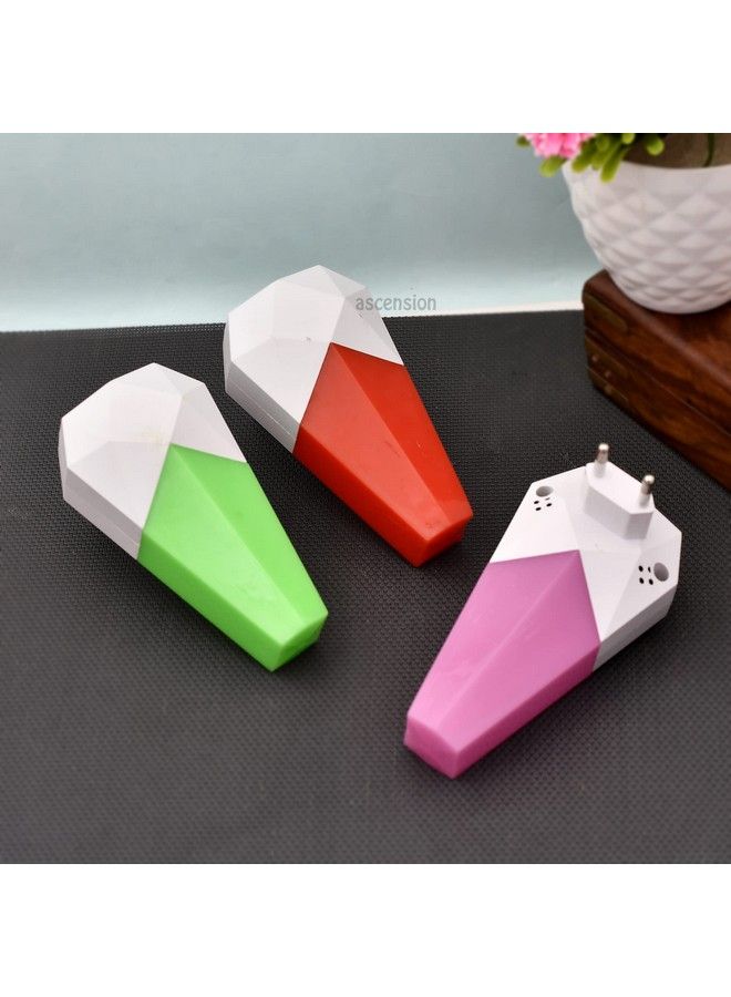 Ascension ضوء ليلي بلاستيكي على شكل ماسة للأطفال للرضاعة هدايا مفضلة لحفلات عيد الميلاد متعددة الألوان (عبوة من 1) - Image 1