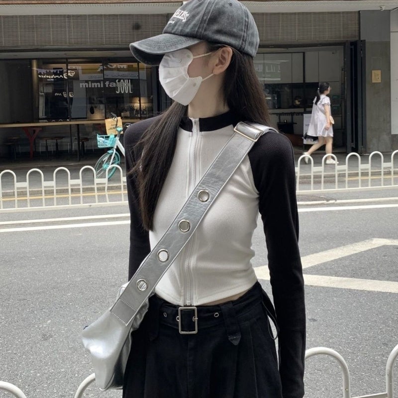 Women's Contrast Color Patchwork Round Neck Long Sleeve T-Shirt - Image 1