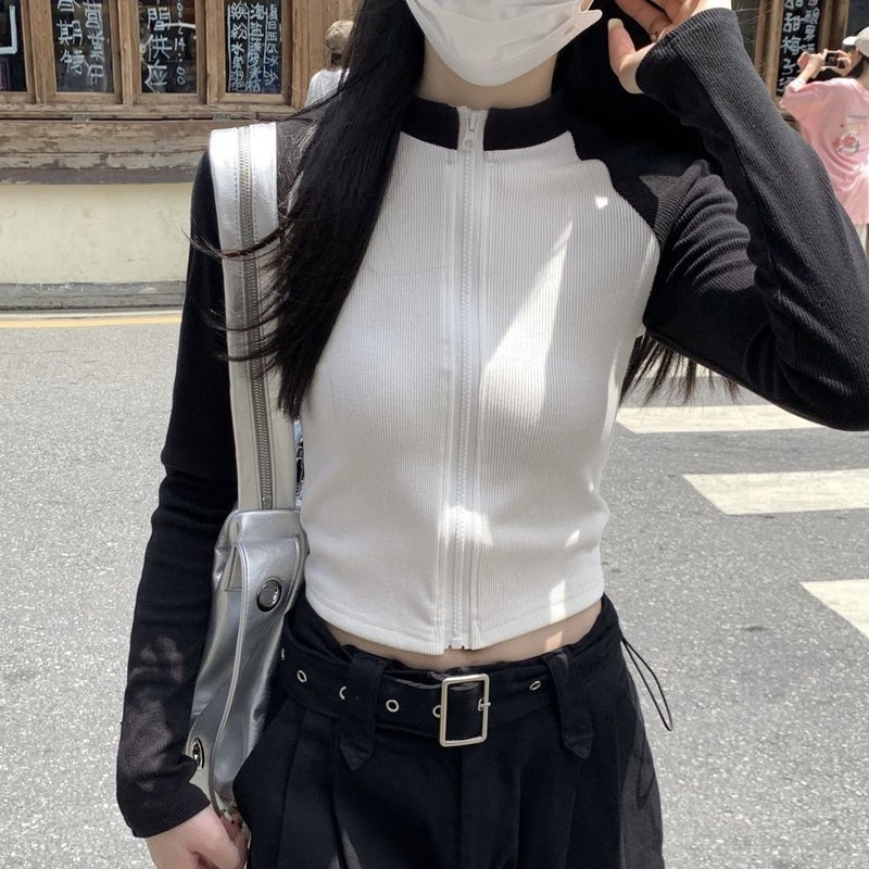 Women's Contrast Color Patchwork Round Neck Long Sleeve T-Shirt - Image 4