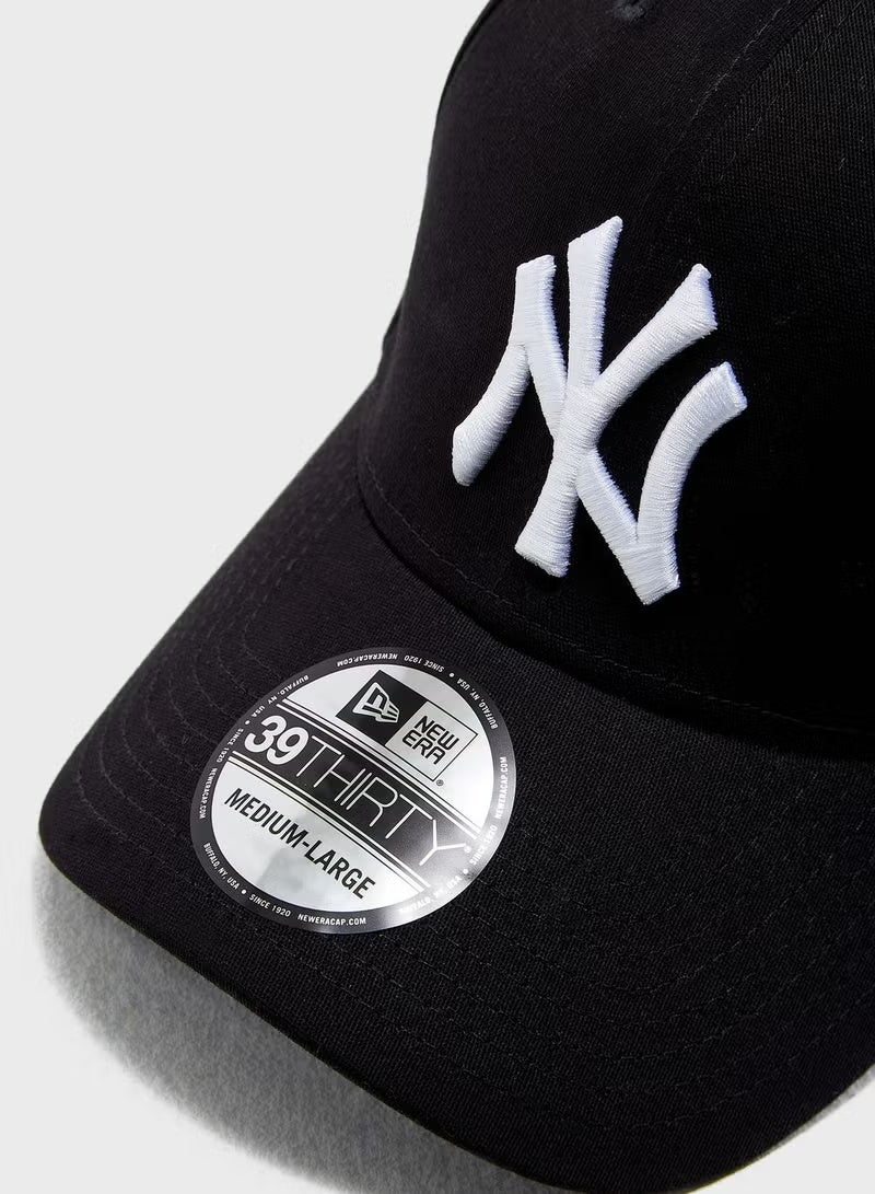 NEW ERA 9Forty League Basic New York Yankees Adjustable Cap - Image 2