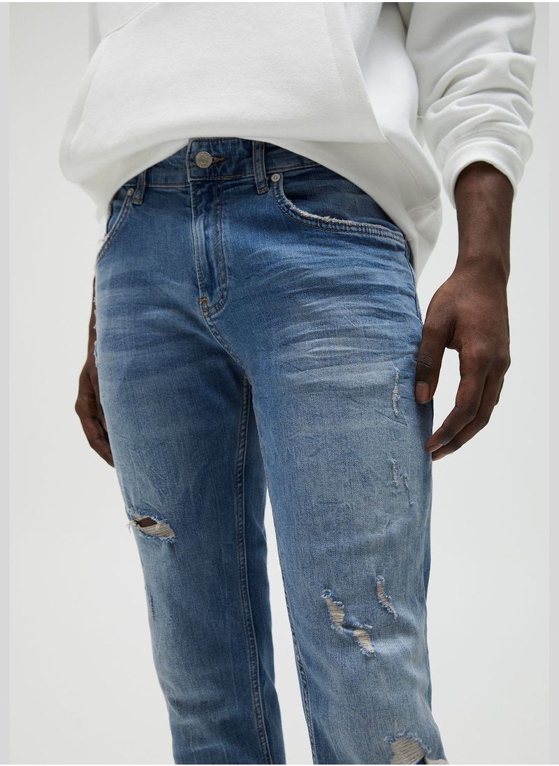 PULL&BEAR Skinny fit jeans with ripped legs  - Image 4