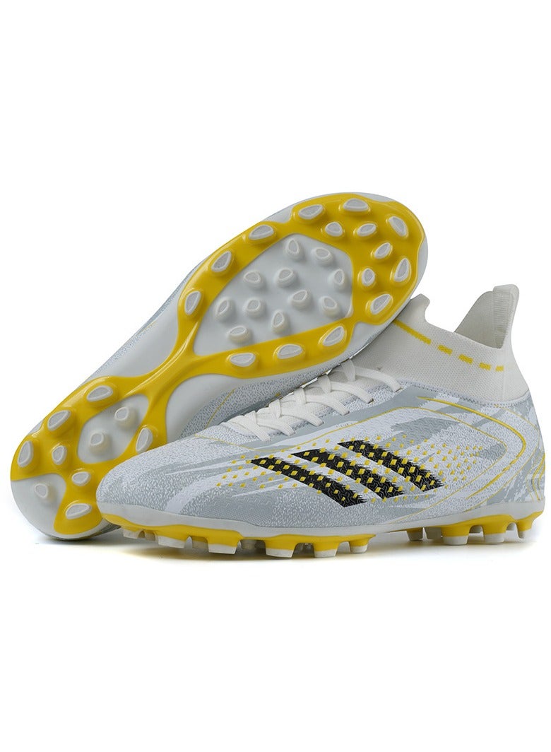 SKT Shiketro Grip And Non-Slip Sports Shoes, Men's And Women's Football Shoes, Professional Competition Football Shoes Training, Breathable And Lightweight Outdoor Youth - Image 1