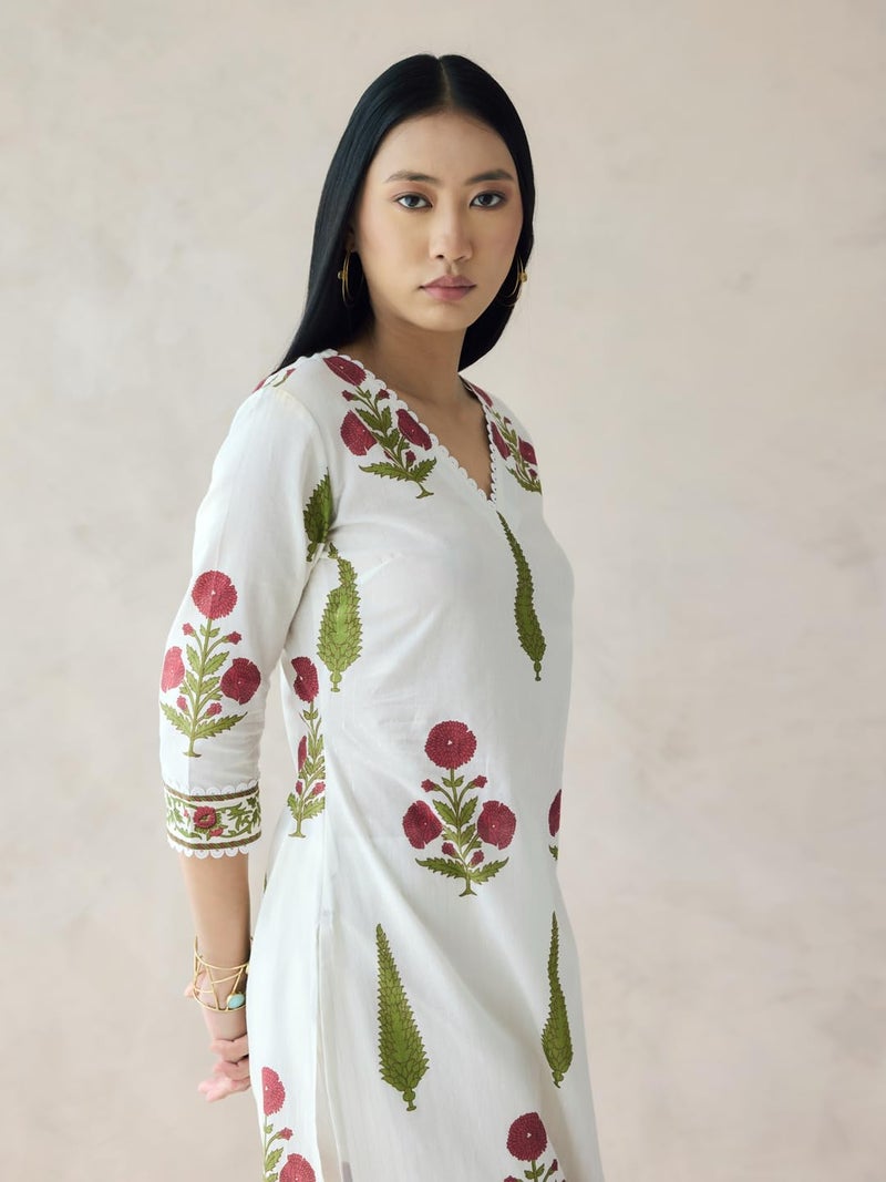 FIORRA Women Cotton Straight Fit Off-White Floral Print Straight Kurta Set - Image 5