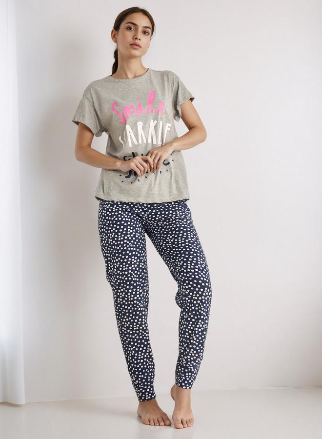 سبلاش فيڤ طقم بيجاما تي شيرت وبنطلون - Image 1