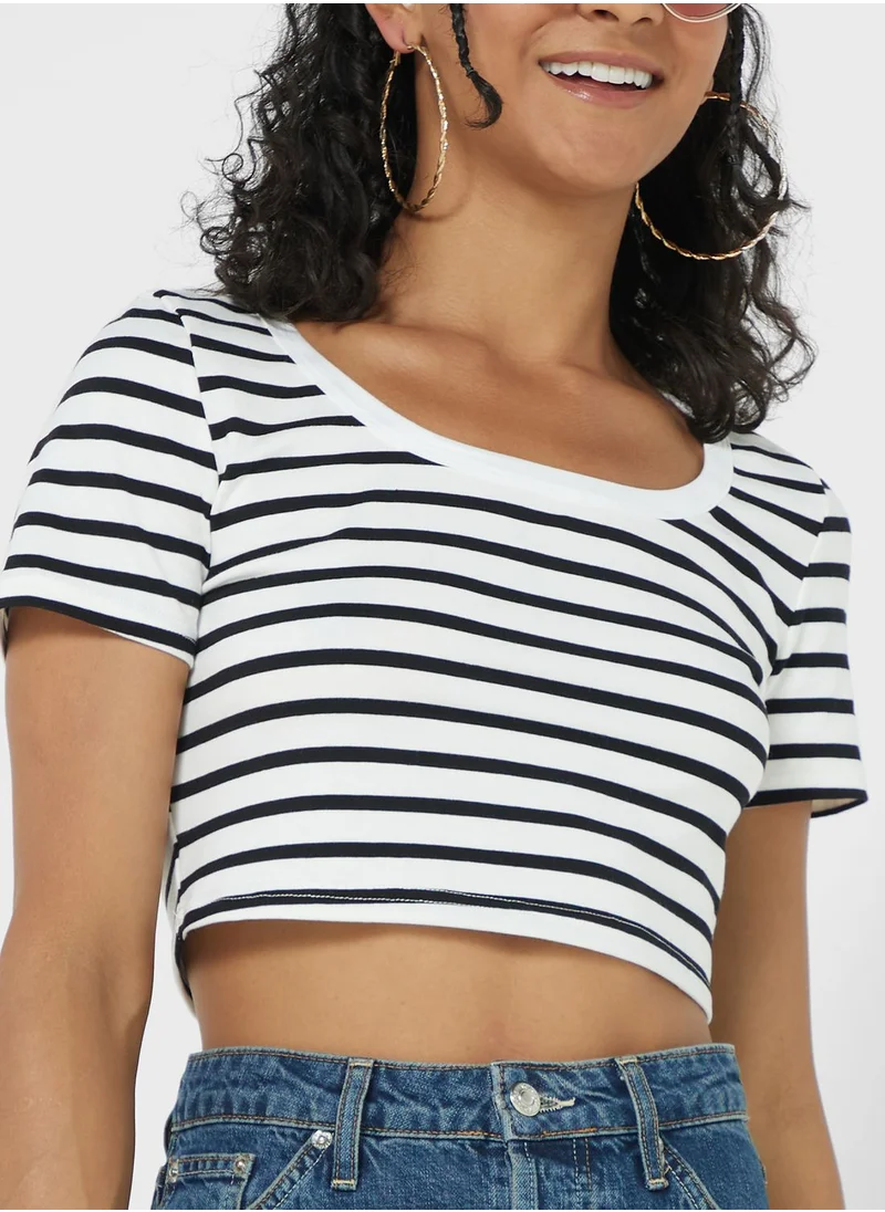 Ginger Soop Neck Stripe Cropped T-shirt