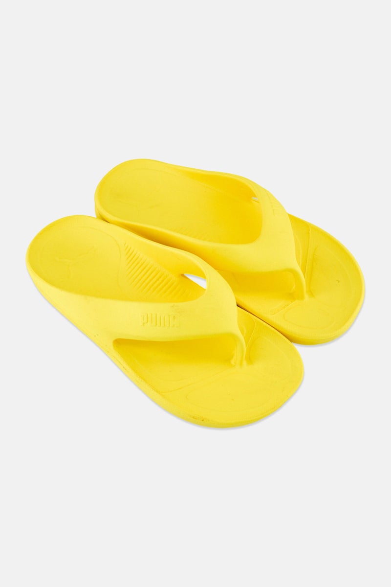PUMA Men Brand Logo Slip On Slippers, Yellow - Image 4