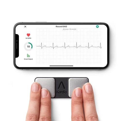AliveCor مراقب القلب الشخصي KardiaMobile 1-Lead – سجل تخطيط القلب في المنزل – يكشف عن الرجفان الأذيني وعدم انتظام ضربات القلب – نتائج فورية في 30 ثانية – سهل الاستخدام – يعمل مع معظم الهواتف الذكية - Image 5