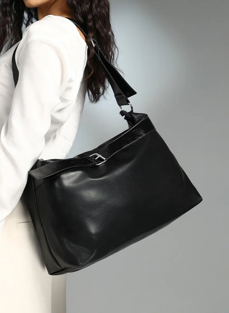 صوص هاوت The Tang-Buckle Tote Bag