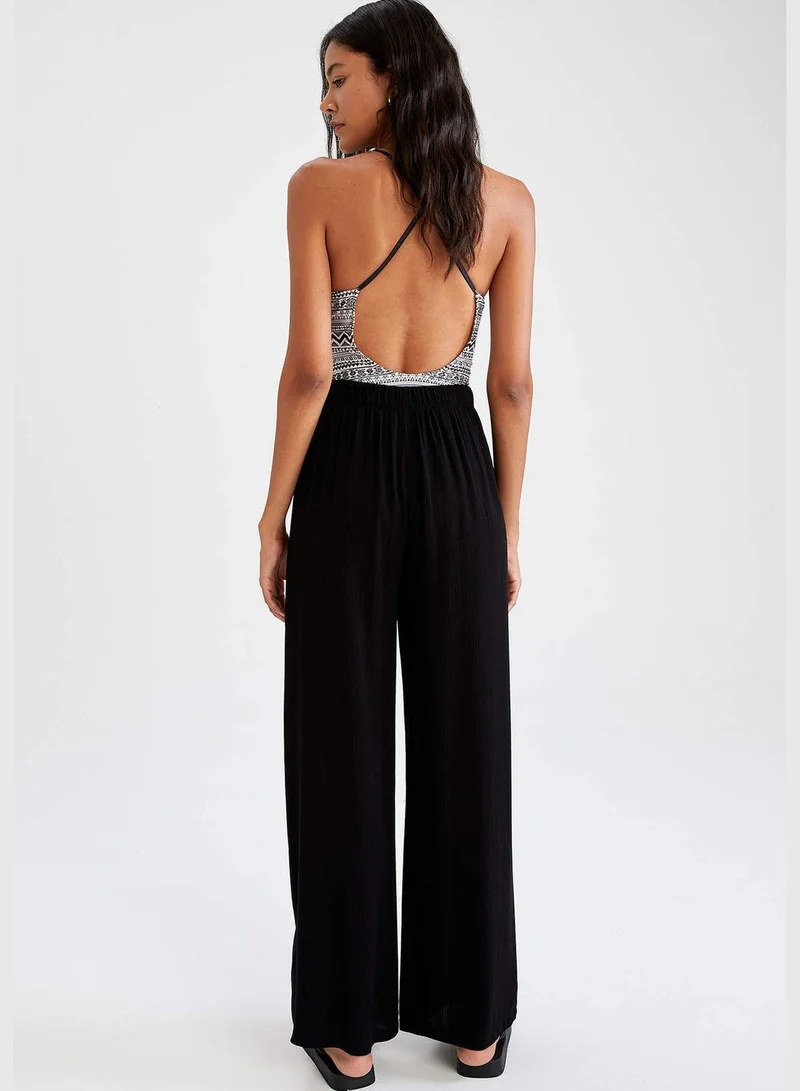 DeFacto Lace Detailed Sleeveless Triangle Top