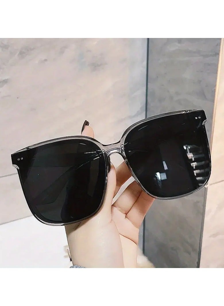 Ucanbe Classic UV Protection Unisex Sunglasses – Black - Image 3