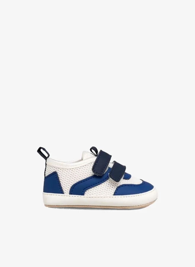 بيرفيت أحذية بوت بكبش وحلقة وإغلاق، تفاصيل لوحة