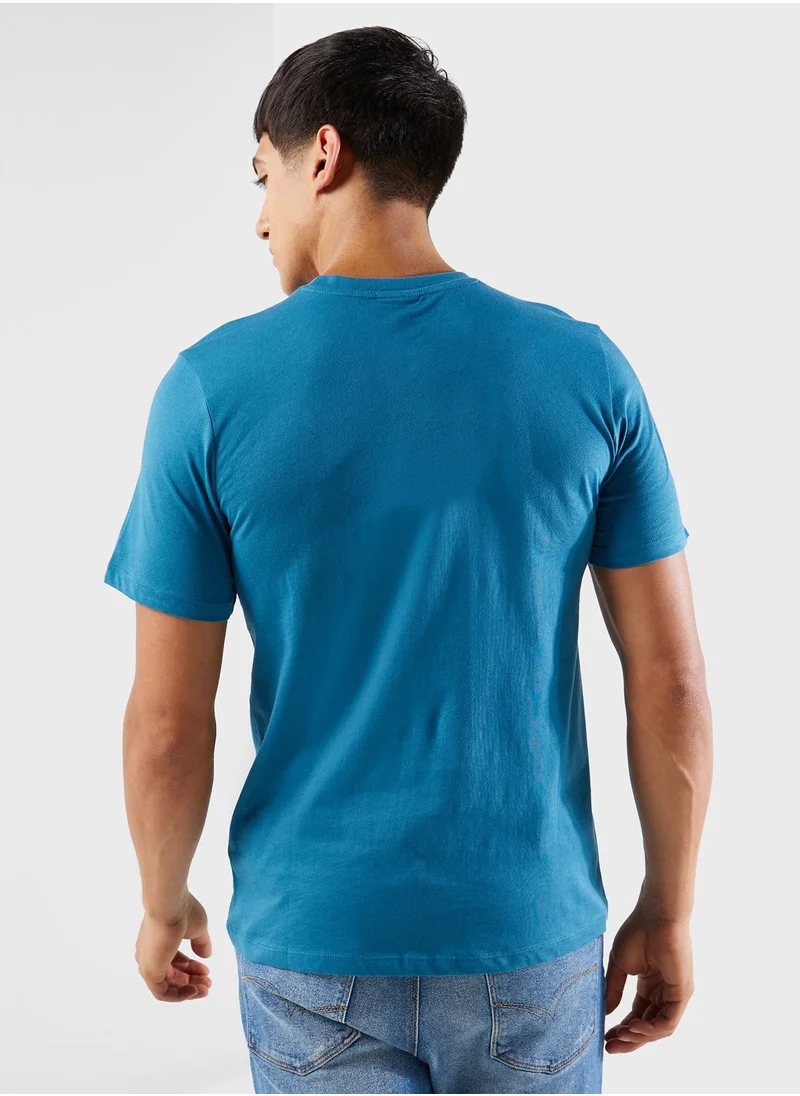 umbro Terrace Big Logo Graphic T-Shirt