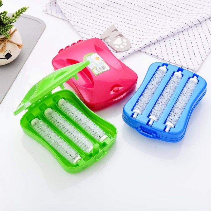 SUNBEET Carpet Roller Brush Plastic Cleaning Tools  Accessories Handheld 4Roller Carpet Roller Brush  Dust Collector for Car SeatsTable Linen Tool Floor Tablecloth Pet Hair Curtains 3Roller - Image 2