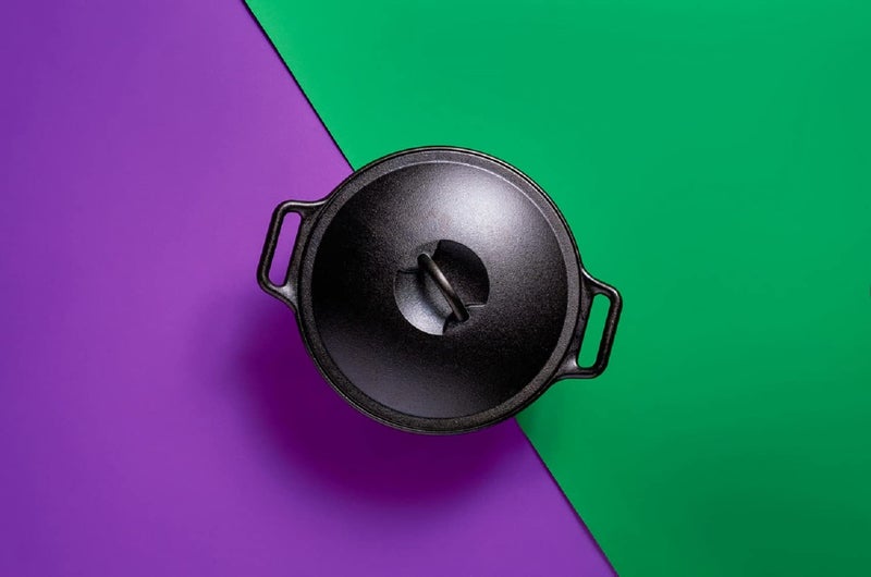 LODGE Lodge ProLogic 4 Quart Cast Iron Dutch Oven PreSeasoned Pot with SelfBasting Lid and Easy Grip Handles  - Image 5
