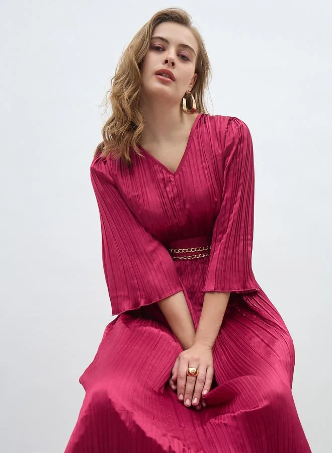 Styli Styli Solid 3/4 Sleeves Pleated A-line Maxi Dress with Belt