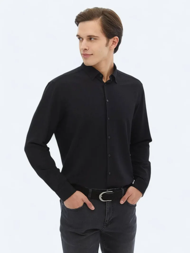 Kip Black Regular Fit Weaving Casual Shirt