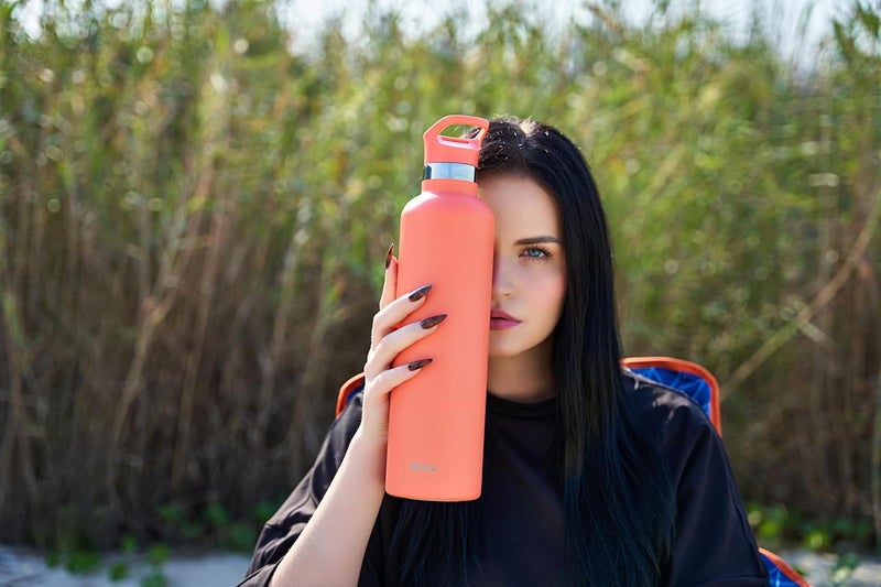 Moya 'Coral Reef' 1L Insulated Sustainable Water Bottle Coral - Image 3