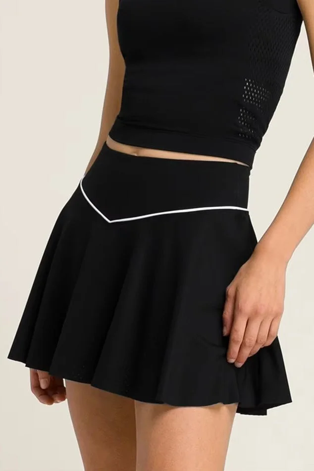 SVL High-Waist Skirt with Inner Shorts and Hidden Pocket - Black - SVL