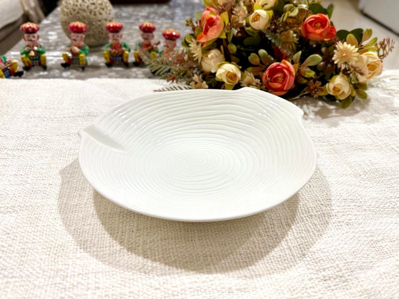 ALTAICA Modern White Ceramic Serving Bowl with Ripple Pattern Design, Decorative Dinnerware Plate - Image 2