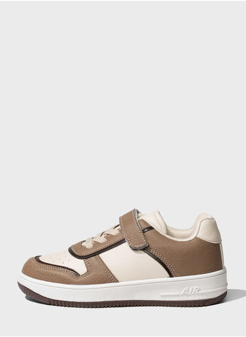 ديفاكتو Girl Faux Leather High Sole Sneaker