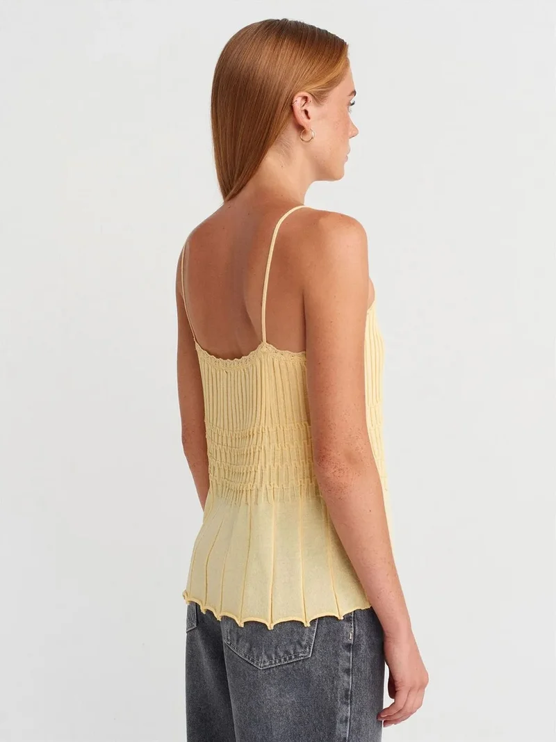 ديلفين DILVIN Ribbed Sleeveless V-neck Blouse