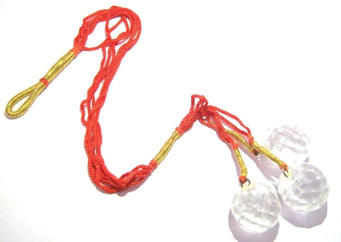 EXCELLENT FENG SHUI FACETED NATURAL CLEAR QUARTZ THREE HANGING SPHERE HOME OFFICE GIFT POSITIVE ENERGY PEACE MEDITATION
