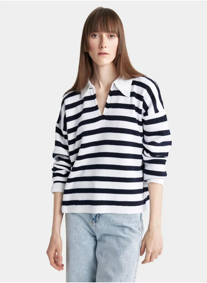 ديفاكتو Regular Fit Striped Polo Neck Sweater by Styli