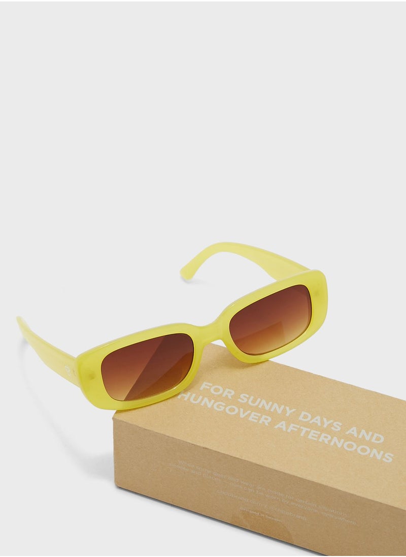 CHPO Nicole-Sustainable Sunglasses - Made Of 100% Recycled Materials  - Image 4