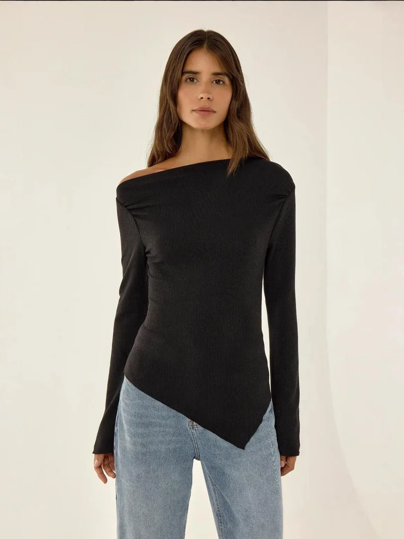 HICCUP Asymmetric Ribbed Top with Slit
