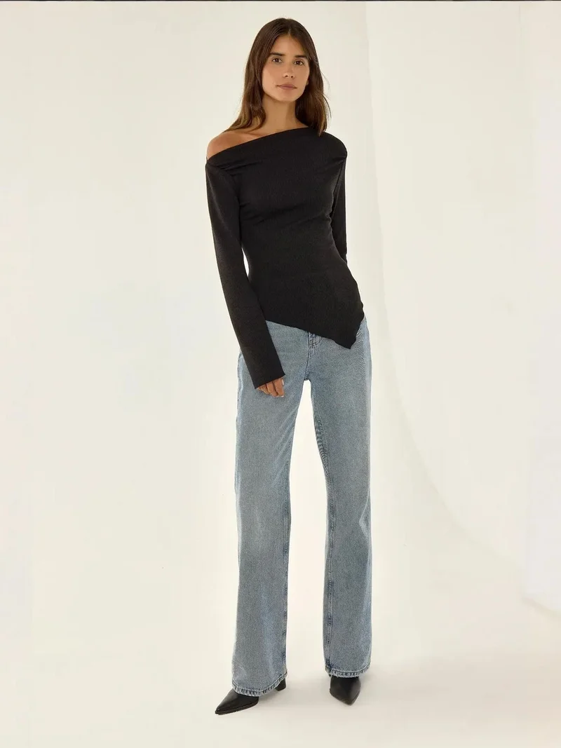 HICCUP Asymmetric Ribbed Top with Slit