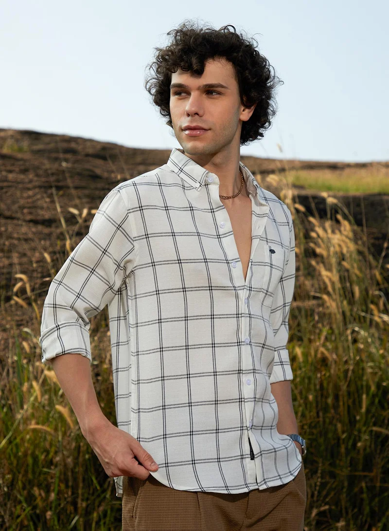 Campus Sutra Men's Ivory White BiGraph-Check Shirt