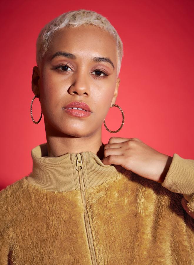 ساسافراس جاكيت بومبر قصير بياقة عالية وفرو صناعي - Image 4