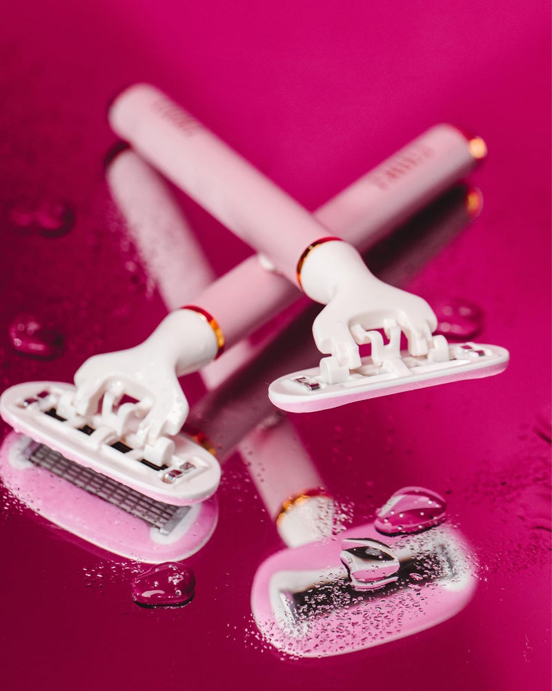 Truly Life Shaver Razor | Best Razor for Sensitive Skin | 5 Blades with Aloe & Shea Butter Infused Gel Bars | Pivoting Head & Flex-Grip Handle for Smooth, Irritation-Free Shave - Image 5