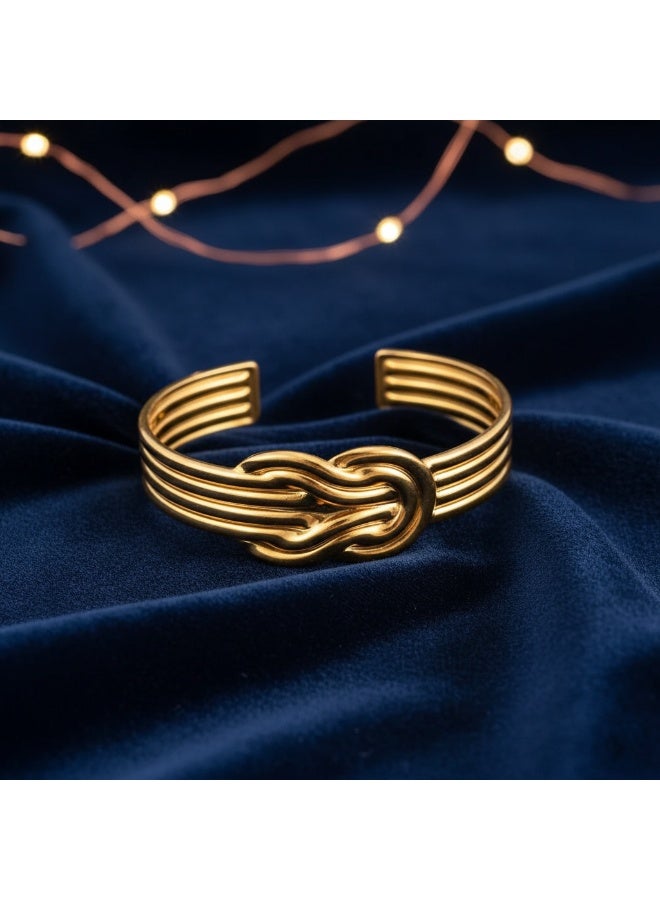FLUFFY Elegant Gold Knot Cuff Bracelet - Image 3
