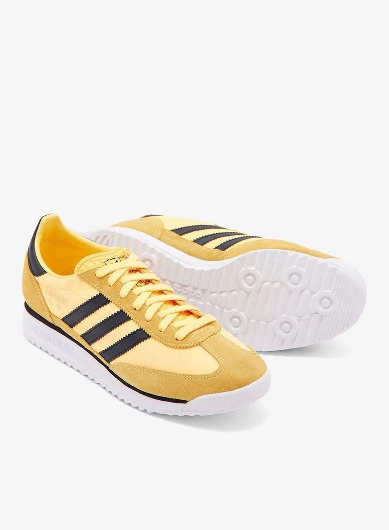 Adidas Originals FTWWHT/COREBLACK/SPARK Sl 72 Rs White Originals Shoes for Men | Best Price UAE