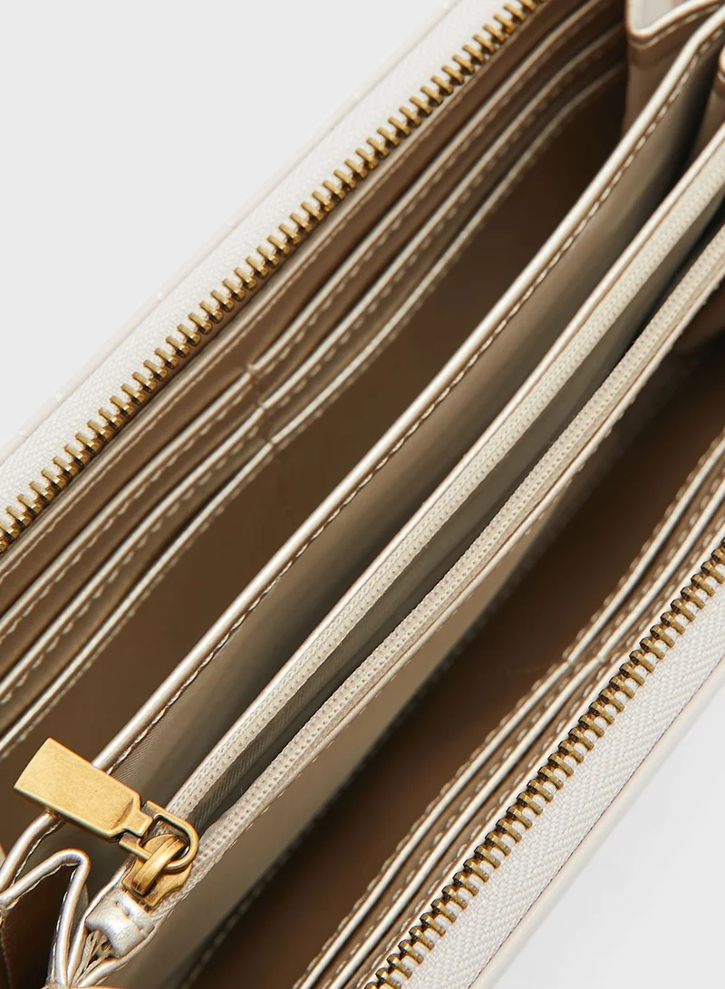 GUESS Logo Detailed Wallet