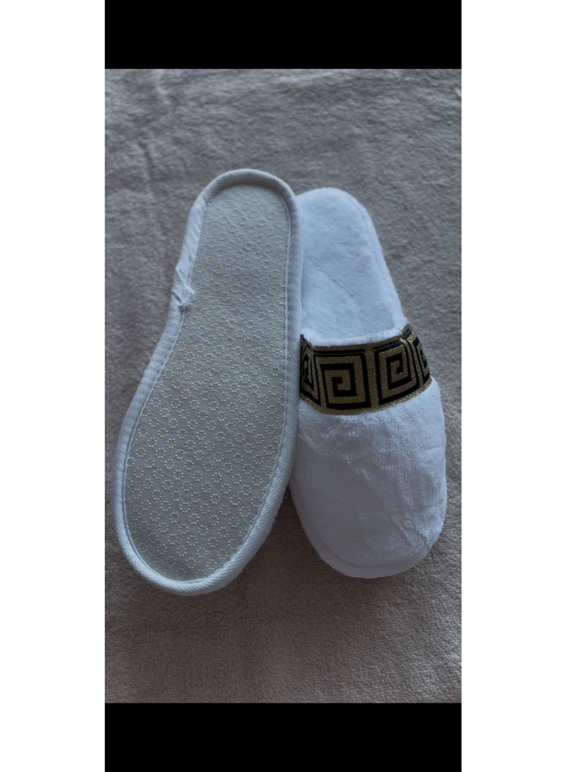 Luxe Concepts Elegant White Slippers with Gold Accent – DreamSoft Plush Comfort-28 CM - Image 1