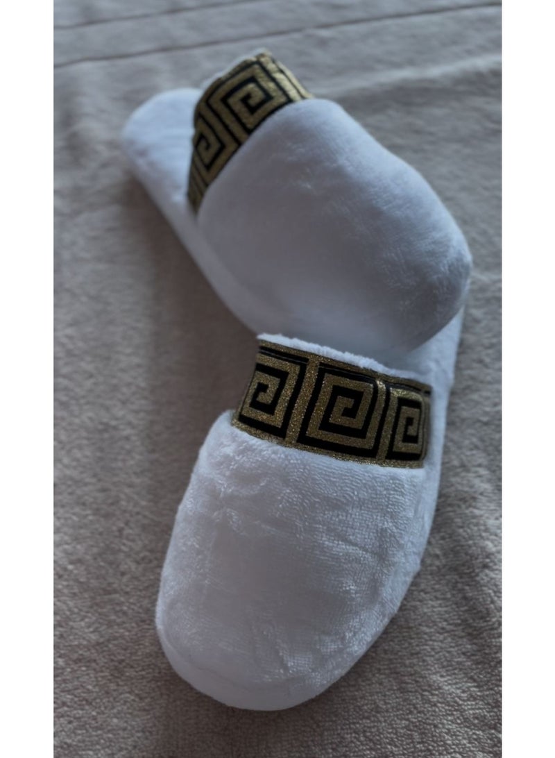 Luxe Concepts Elegant White Slippers with Gold Accent – DreamSoft Plush Comfort-28 CM - Image 3