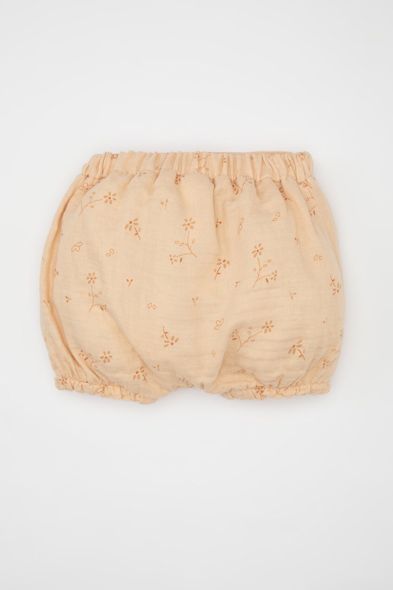 DeFacto Beige BabyGirl Baby Girl Floral Muslin Shorts Casual - Image 4