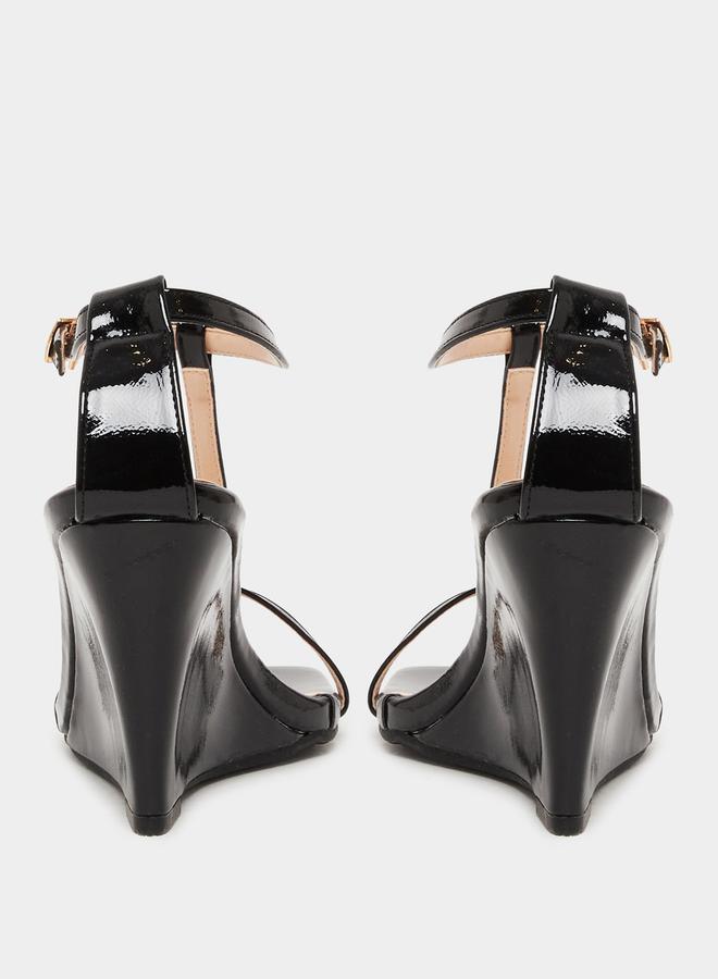 Styli Solid T-Strap Wedge Heel Sandals  - Image 4