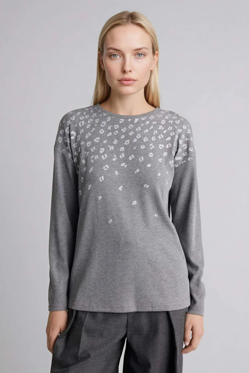 ديفاكتو Regular Fit Crew Neck Stone Print T-Shirt