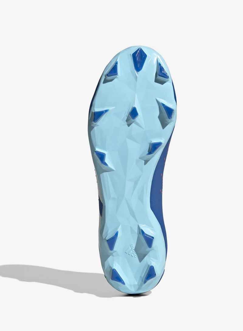 اديداس بريداتور أكوراسي.