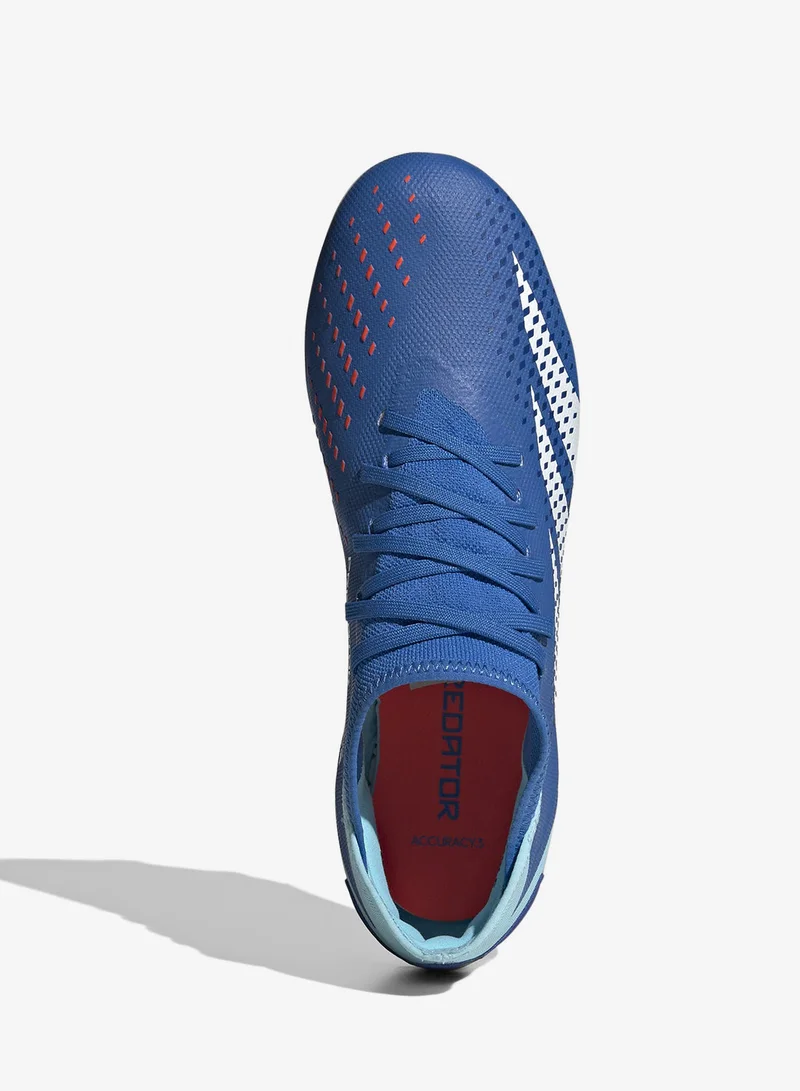 اديداس بريداتور أكوراسي.