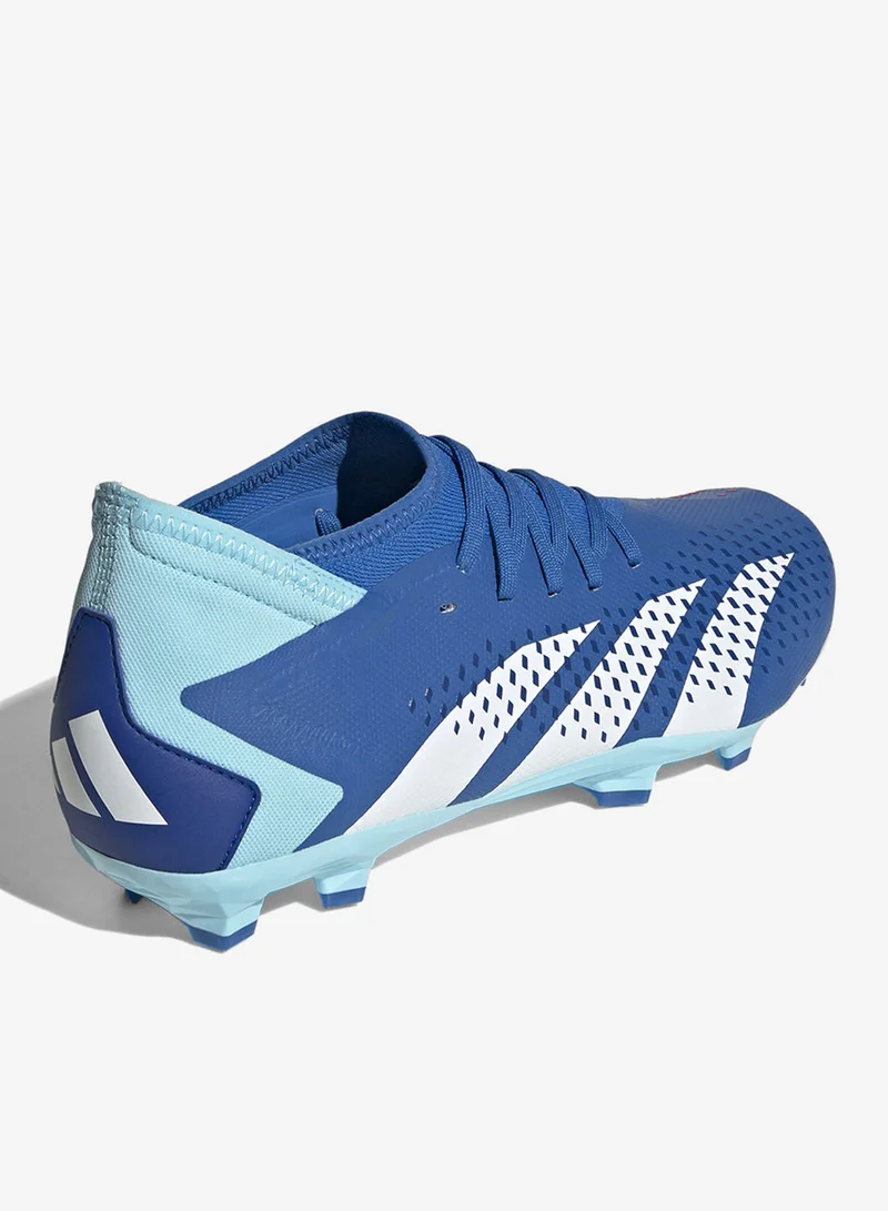 اديداس بريداتور أكوراسي.