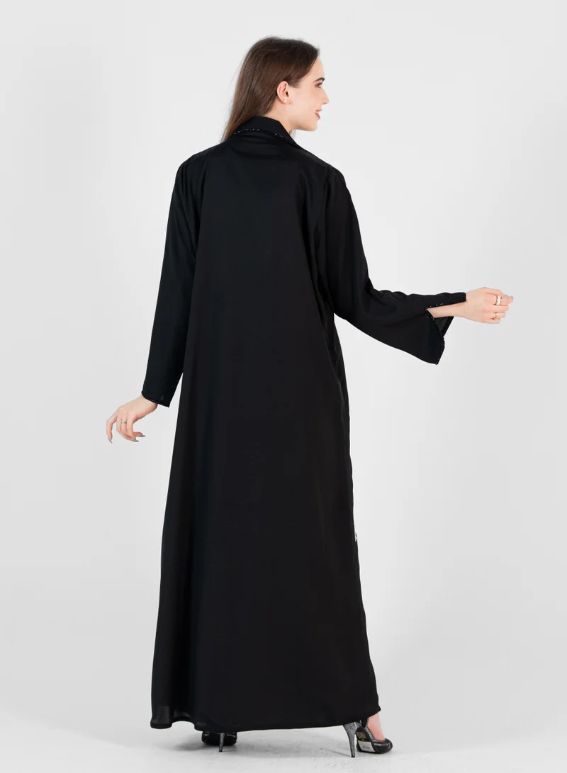 Rosette Abaya Relaxed abaya with black embroidery