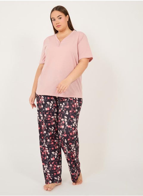 Plus Size Plain Button Placket T-Shirt and Printed Pyjama Pants Set