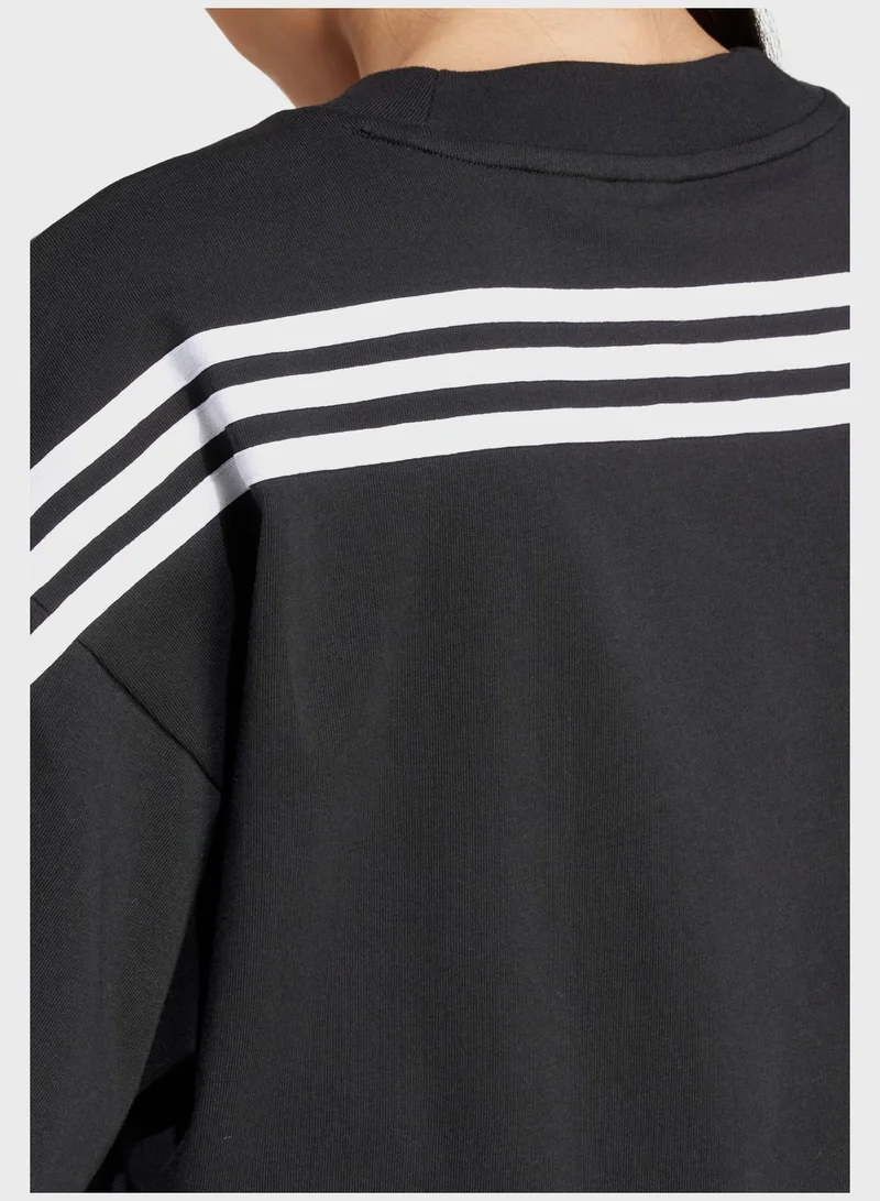 adidas تي شيرت بخطوط ثلاثية وأيقونات المستقبل