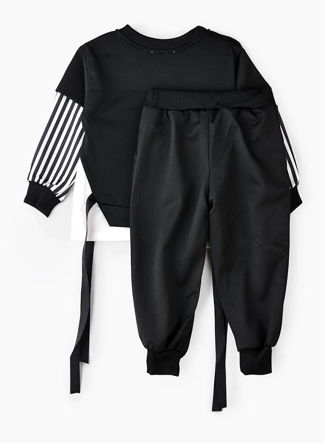 babyqlo Black Striped Sleeve Sweatshirt and Jogger Set for Boys