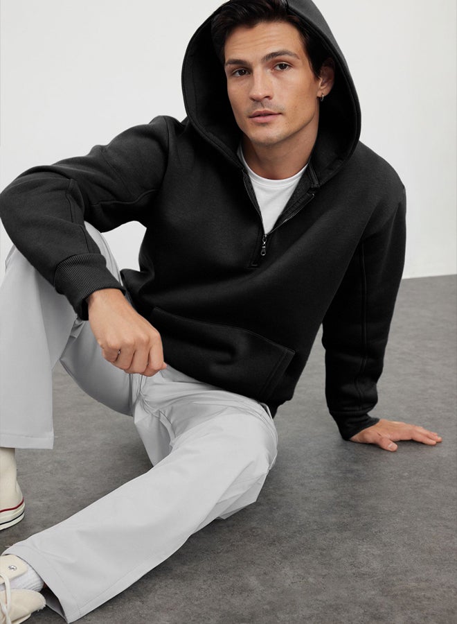 trendyol Black Oversize/Wide Cut Zippered Hooded Fleece Inside Basic Sweatshirt - Image 2